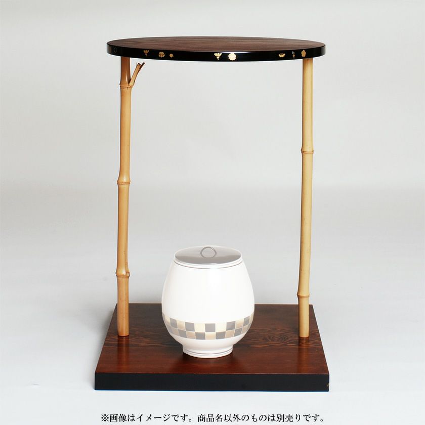 000000000841-01-xl.jpg?t=  