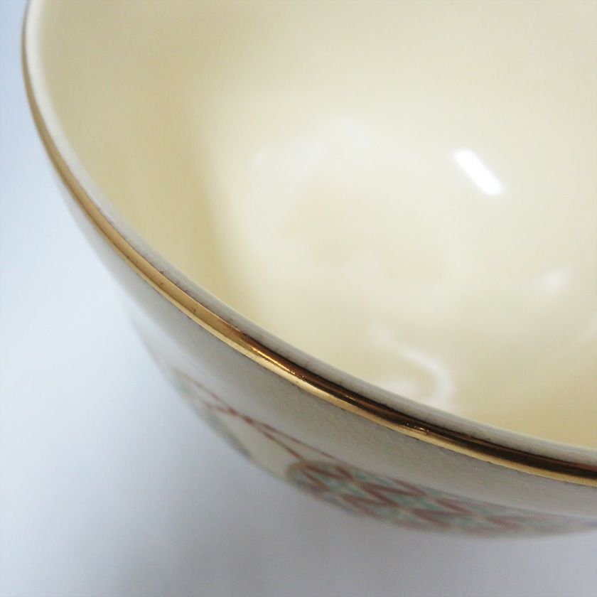 茶道具 抹茶茶碗（まっちゃちゃわん） 茶碗 仁清 久寿玉 宮地英香 抹茶茶碗は茶の湯文化である表千家・裏千家の茶道具や抹茶を専門に扱う千紀園（せんきえん）が通販で販売しています。茶会また初心者向けのお稽古用にご利用いただける抹茶碗です。贈り物・ギフトにも人気です。