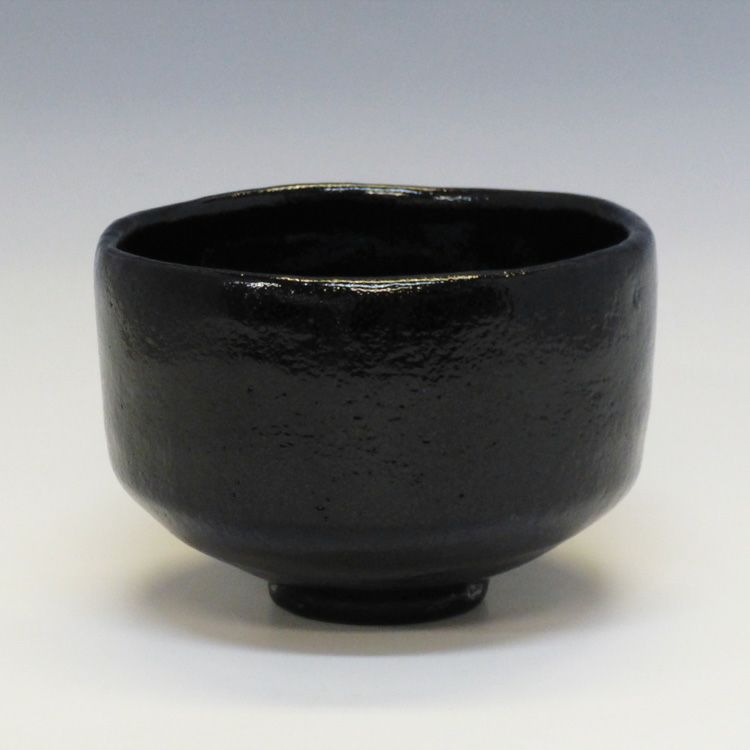 茶道具 抹茶茶碗（まっちゃちゃわん） 茶碗 東陽坊 長次郎写 佐々木昭楽 抹茶茶碗は茶の湯文化である表千家・裏千家の茶道具や抹茶を専門に扱う千紀園（せんきえん）が通販で販売しています。茶会また初心者向けのお稽古用にご利用いただける抹茶碗です。贈り物・ギフトにも人気です。