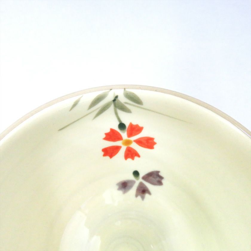 茶道具 小茶碗(こちゃわん） 小茶碗 撫子 加藤忠泉 抹茶茶碗は茶の湯文化である表千家・裏千家の茶道具や抹茶を専門に扱う千紀園（せんきえん）が通販で販売しています。茶会また初心者向けのお稽古用にご利用いただける抹茶碗です。贈り物・ギフトにも人気です。