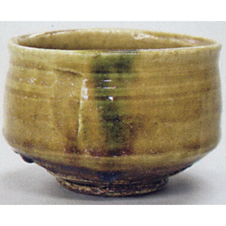 茶道具 茶碗 黄瀬戸 錠鉄 抹茶茶碗は茶の湯文化である表千家・裏千家の茶道具や抹茶を専門に扱う千紀園（せんきえん）が通販で販売しています。茶会また初心者向けのお稽古用にご利用いただける抹茶碗です。贈り物・ギフトにも人気です。