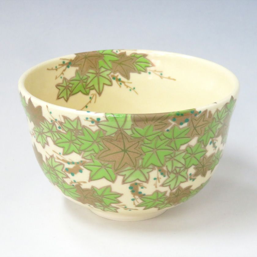 茶道具 抹茶茶碗（まっちゃちゃわん） 茶碗 仁清 青楓 宮地英香 抹茶茶碗は茶の湯文化である表千家・裏千家の茶道具や抹茶を専門に扱う千紀園（せんきえん）が通販で販売しています。茶会また初心者向けのお稽古用にご利用いただける抹茶碗です。贈り物・ギフトにも人気です。