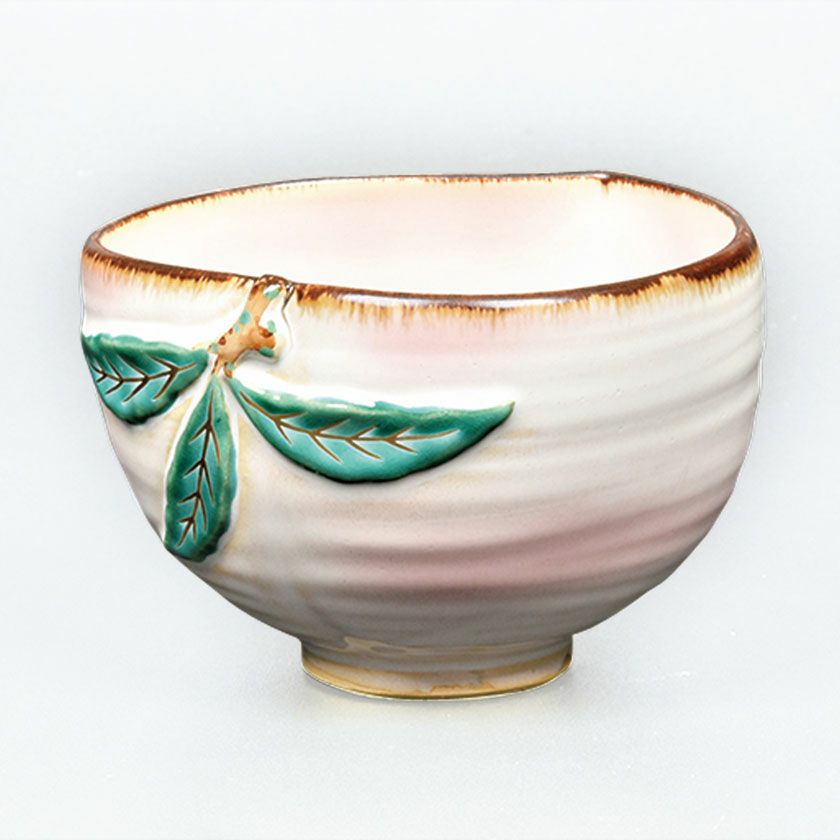 茶道具 抹茶茶碗（まっちゃちゃわん） 茶碗 桃の実 中村 良二 抹茶茶碗は茶の湯文化である表千家・裏千家の茶道具や抹茶を専門に扱う千紀園（せんきえん）が通販で販売しています。茶会また初心者向けのお稽古用にご利用いただける抹茶碗です。贈り物・ギフトにも人気です。