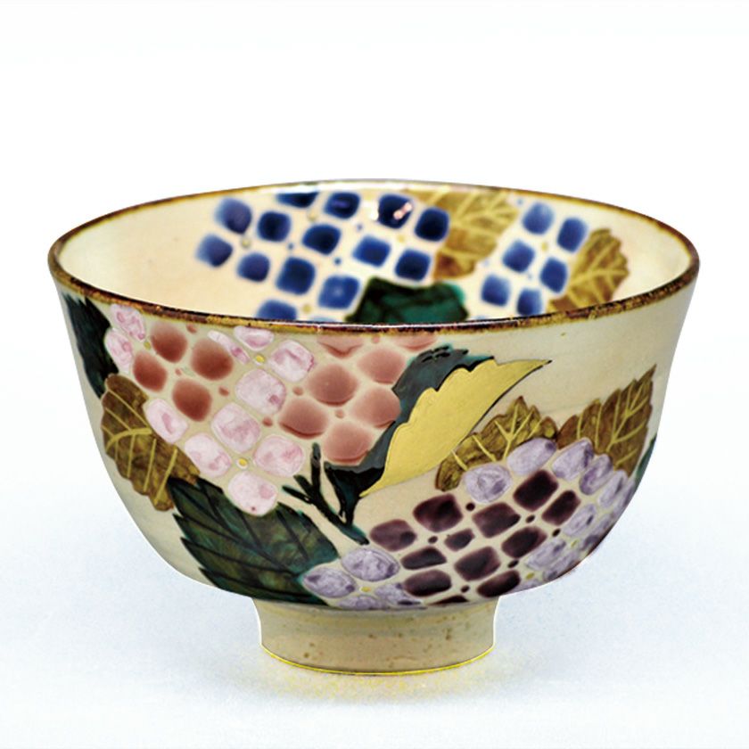 茶道具 抹茶茶碗（まっちゃちゃわん） 茶碗 乾山 紫陽花 伊坂 清香 抹茶茶碗は茶の湯文化である表千家・裏千家の茶道具や抹茶を専門に扱う千紀園（せんきえん）が通販で販売しています。茶会また初心者向けのお稽古用にご利用いただける抹茶碗です。贈り物・ギフトにも人気です。