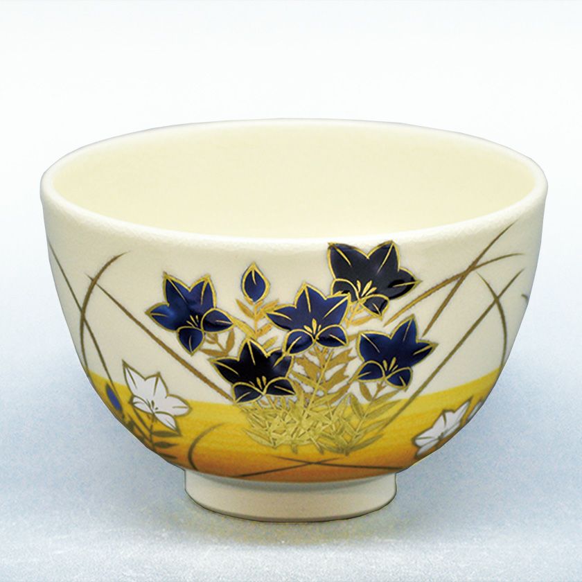 茶道具 抹茶茶碗（まっちゃちゃわん） 茶碗 桔梗 山岡 善高 抹茶茶碗は茶の湯文化である表千家・裏千家の茶道具や抹茶を専門に扱う千紀園（せんきえん）が通販で販売しています。茶会また初心者向けのお稽古用にご利用いただける抹茶碗です。贈り物・ギフトにも人気です。