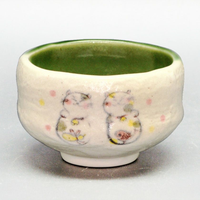 茶道具 小茶碗（こちゃわん） 小茶碗 猫 豊窯 抹茶茶碗は茶の湯文化である表千家・裏千家の茶道具や抹茶を専門に扱う千紀園（せんきえん）が通販で販売しています。茶会また初心者向けのお稽古用にご利用いただける抹茶碗です。贈り物・ギフトにも人気です。