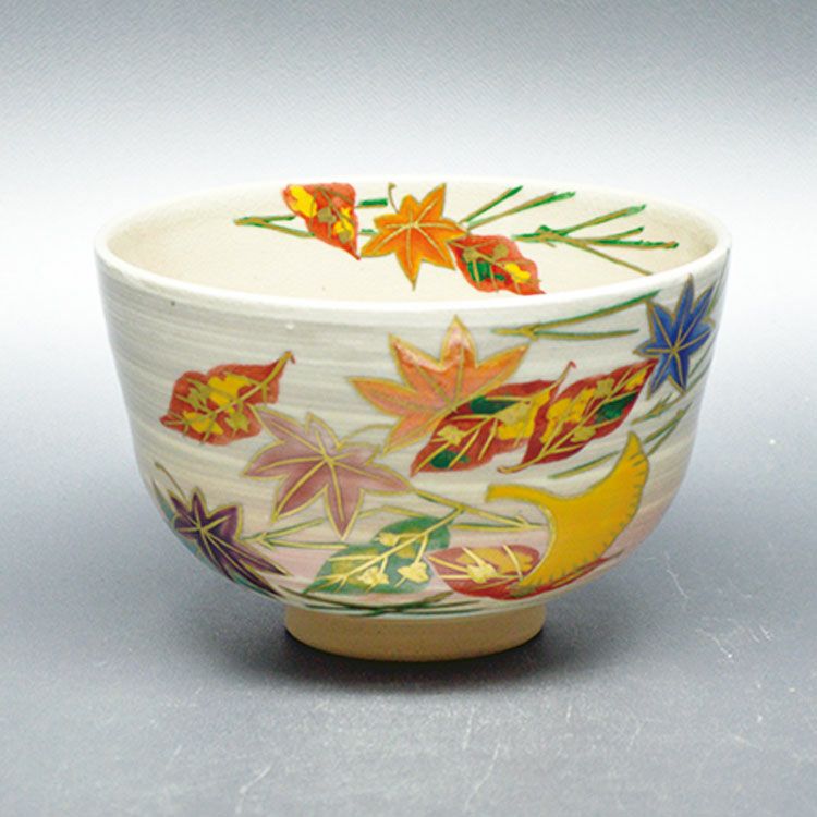 茶道具 抹茶茶碗（まっちゃちゃわん） 茶碗　刷毛目 吹寄 中山 喜白 作 抹茶茶碗は茶の湯文化である表千家・裏千家の茶道具や抹茶を専門に扱う千紀園（せんきえん）が通販で販売しています。茶会また初心者向けのお稽古用にご利用いただける抹茶碗です。贈り物・ギフトにも人気です。