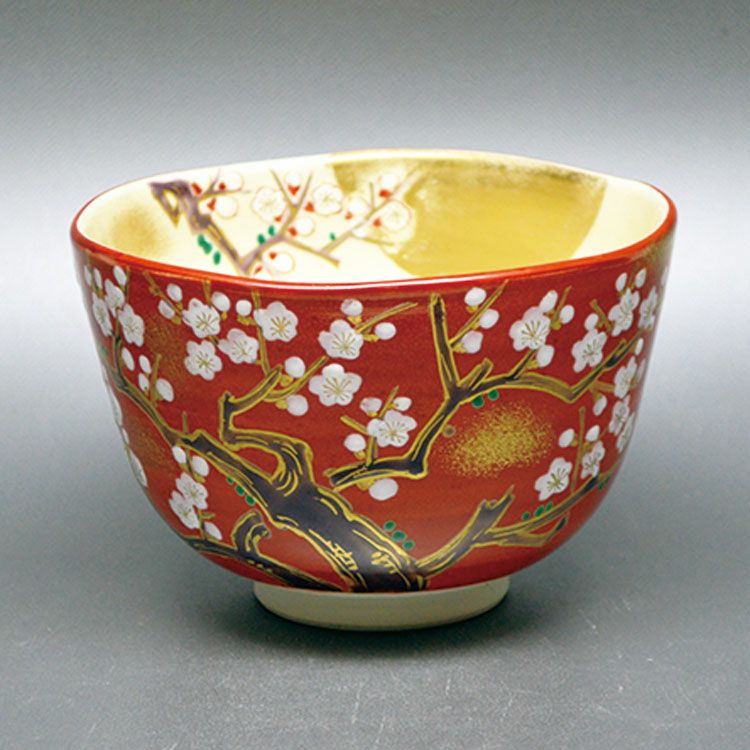 茶道具 抹茶茶碗（まっちゃちゃわん） 茶碗　紅釉 梅月 壱休窯 抹茶茶碗は茶の湯文化である表千家・裏千家の茶道具や抹茶を専門に扱う千紀園（せんきえん）が通販で販売しています。茶会また初心者向けのお稽古用にご利用いただける抹茶碗です。贈り物・ギフトにも人気です。