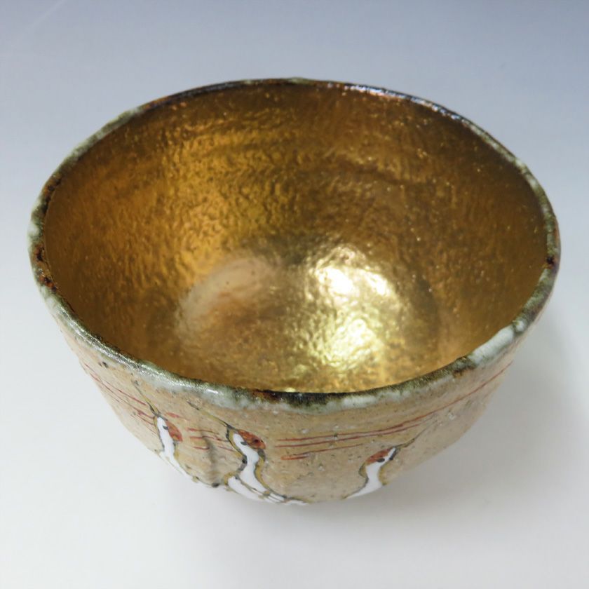 茶道具 抹茶茶碗（まっちゃちゃわん） 茶碗　乾山 立鶴 中村 良二 作 抹茶茶碗は茶の湯文化である表千家・裏千家の茶道具や抹茶を専門に扱う千紀園（せんきえん）が通販で販売しています。茶会また初心者向けのお稽古用にご利用いただける抹茶碗です。贈り物・ギフトにも人気です。