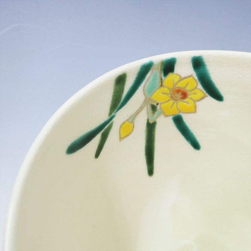 茶道具 抹茶茶碗（まっちゃちゃわん） 茶碗　紫釉 水仙 見谷 福峰 作 抹茶茶碗は茶の湯文化である表千家・裏千家の茶道具や抹茶を専門に扱う千紀園（せんきえん）が通販で販売しています。茶会また初心者向けのお稽古用にご利用いただける抹茶碗です。贈り物・ギフトにも人気です。