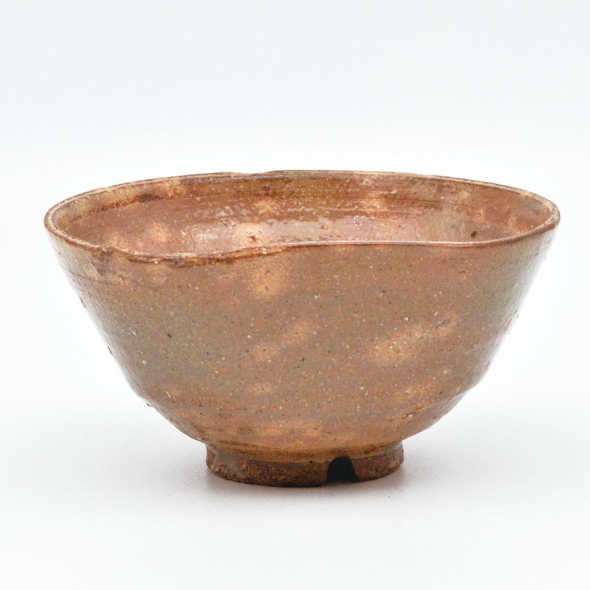 茶道具 抹茶茶碗（まっちゃちゃわん） 茶碗 釘彫伊羅保 「秋風」 原清晁 抹茶茶碗は茶の湯文化である表千家・裏千家の茶道具や抹茶を専門に扱う千紀園（せんきえん）が通販で販売しています。茶会また初心者向けのお稽古用にご利用いただける抹茶碗です。贈り物・ギフトにも人気です。