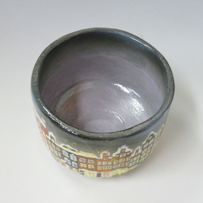 茶道具 楽茶碗（らくちゃわん） 茶碗 楽 欧州の街窓 吉村 楽入 抹茶茶碗は茶の湯文化である表千家・裏千家の茶道具や抹茶を専門に扱う千紀園（せんきえん）が通販で販売しています。茶会また初心者向けのお稽古用にご利用いただける抹茶碗です。贈り物・ギフトにも人気です。