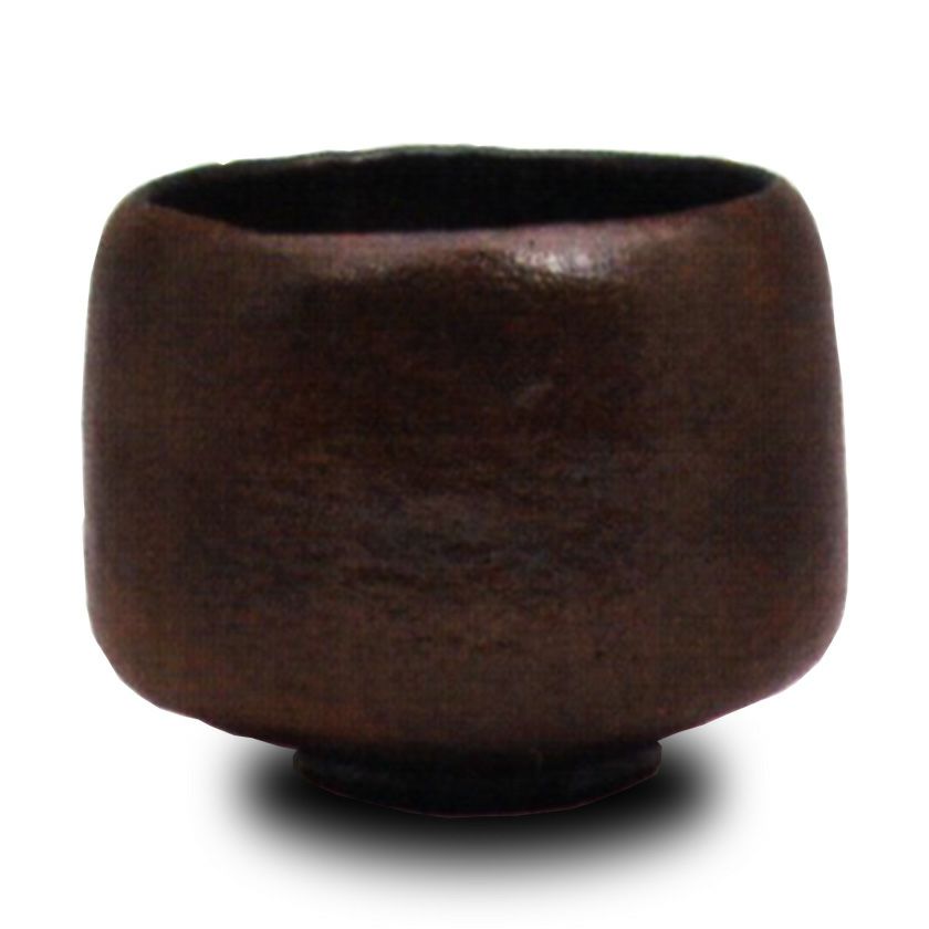 茶道具 抹茶茶碗（まっちゃちゃわん） 長次郎写 禿（かむろ） 茶碗 三代 佐々木昭楽 抹茶茶碗は茶の湯文化である表千家・裏千家の茶道具や抹茶を専門に扱う千紀園（せんきえん）が通販で販売しています。茶会また初心者向けのお稽古用にご利用いただける抹茶碗です。贈り物・ギフトにも人気です。