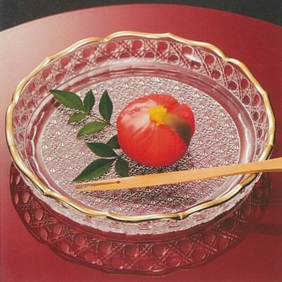 茶道具　義山作　古竹　椿図　菓子箸　二膳　共箱　C　4728 茶道具 玉椿 四方盆 金砂子 菓子器 萩井好斎 共箱 指物師 干菓子