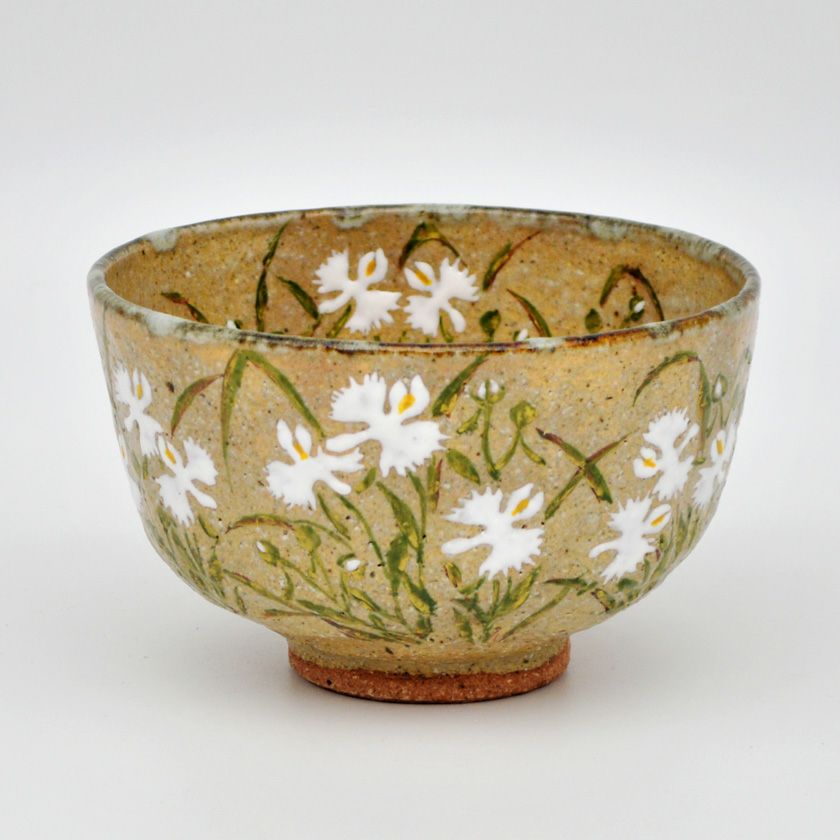 茶道具 抹茶茶碗（まっちゃちゃわん） 茶碗 灰釉 鷺草 中村 良二 抹茶茶碗は茶の湯文化である表千家・裏千家の茶道具や抹茶を専門に扱う千紀園（せんきえん）が通販で販売しています。茶会また初心者向けのお稽古用にご利用いただける抹茶碗です。贈り物・ギフトにも人気です。