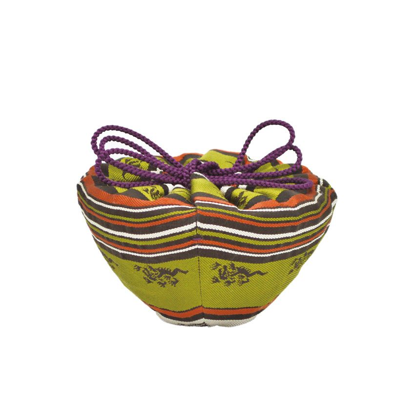 茶道具 天目仕服（天目仕覆・てんもくしふく） 天目仕服「龍麒麟文錦」 抹茶茶碗は茶の湯文化である表千家・裏千家の茶道具や抹茶を専門に扱う千紀園（せんきえん）が通販で販売しています。茶会また初心者向けのお稽古用にご利用いただける抹茶碗です。贈り物・ギフトにも人気です。