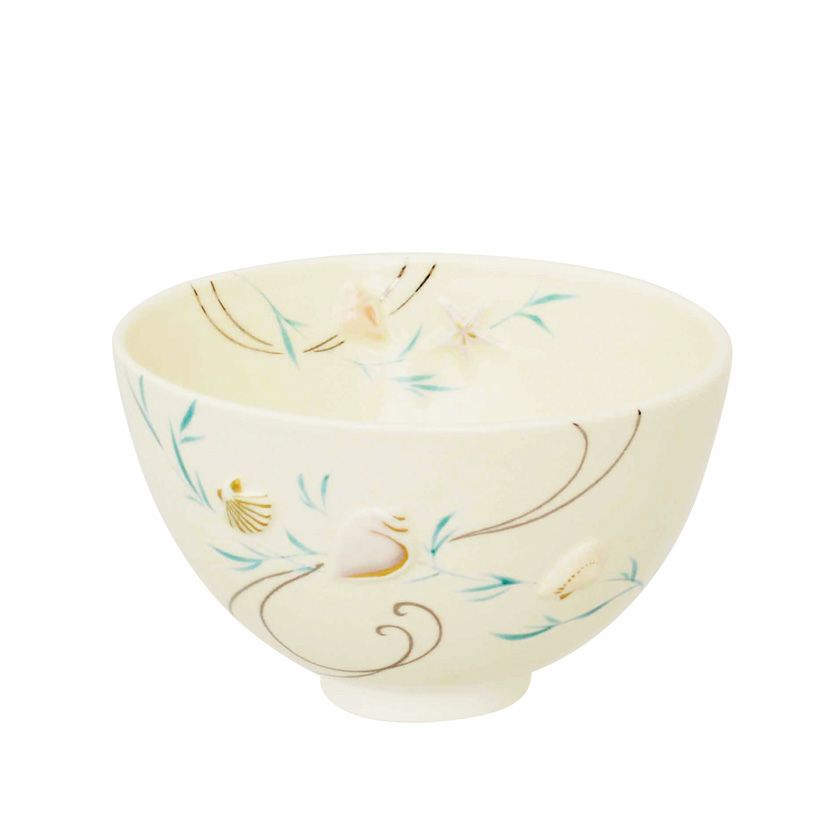 茶道具 抹茶茶碗（まっちゃちゃわん） 茶碗 浮彫 海松貝（みるがい） 今岡 三四郎 抹茶茶碗は茶の湯文化である表千家・裏千家の茶道具や抹茶を専門に扱う千紀園（せんきえん）が通販で販売しています。茶会また初心者向けのお稽古用にご利用いただける抹茶碗です。贈り物・ギフトにも人気です。