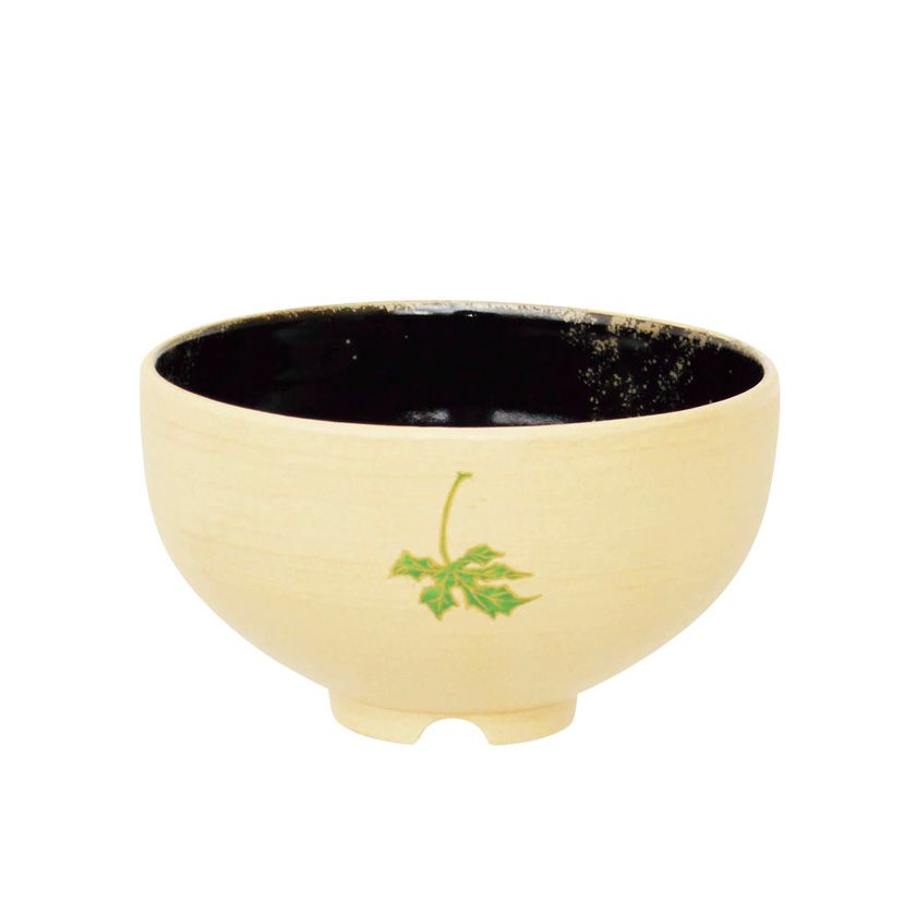茶道具 抹茶茶碗（まっちゃちゃわん） 茶碗 梶の葉（内黒釉 天の川） 今岡 三四郎 抹茶茶碗は茶の湯文化である表千家・裏千家の茶道具や抹茶を専門に扱う千紀園（せんきえん）が通販で販売しています。茶会また初心者向けのお稽古用にご利用いただける抹茶碗です。贈り物・ギフトにも人気です。