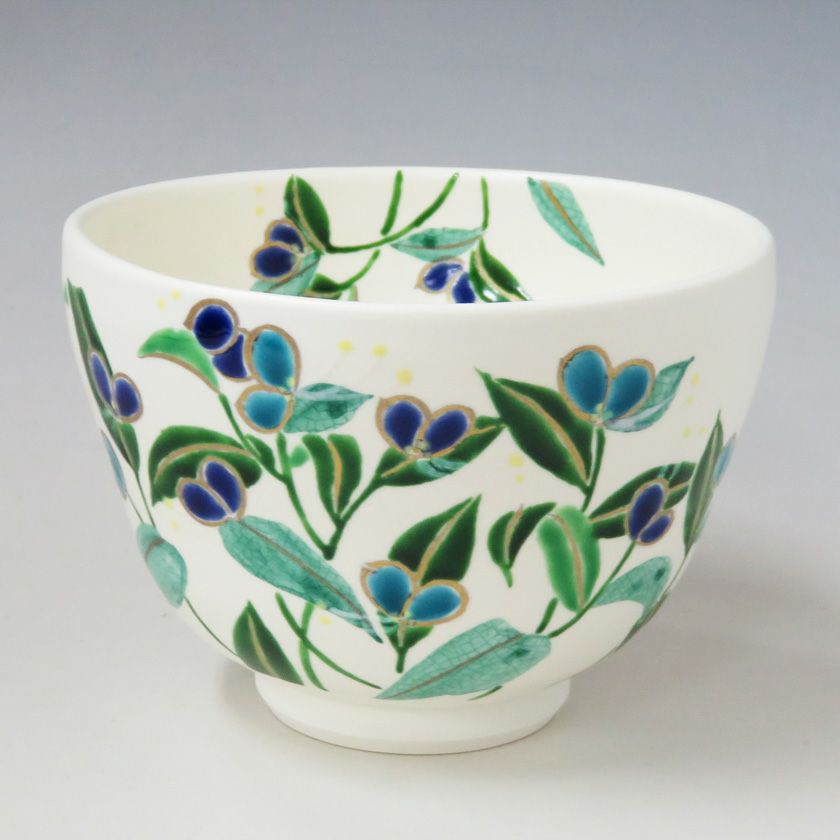 茶道具 抹茶茶碗（まっちゃちゃわん） 茶碗 白釉 露草 水出 宋絢 抹茶茶碗は茶の湯文化である表千家・裏千家の茶道具や抹茶を専門に扱う千紀園（せんきえん）が通販で販売しています。茶会また初心者向けのお稽古用にご利用いただける抹茶碗です。贈り物・ギフトにも人気です。