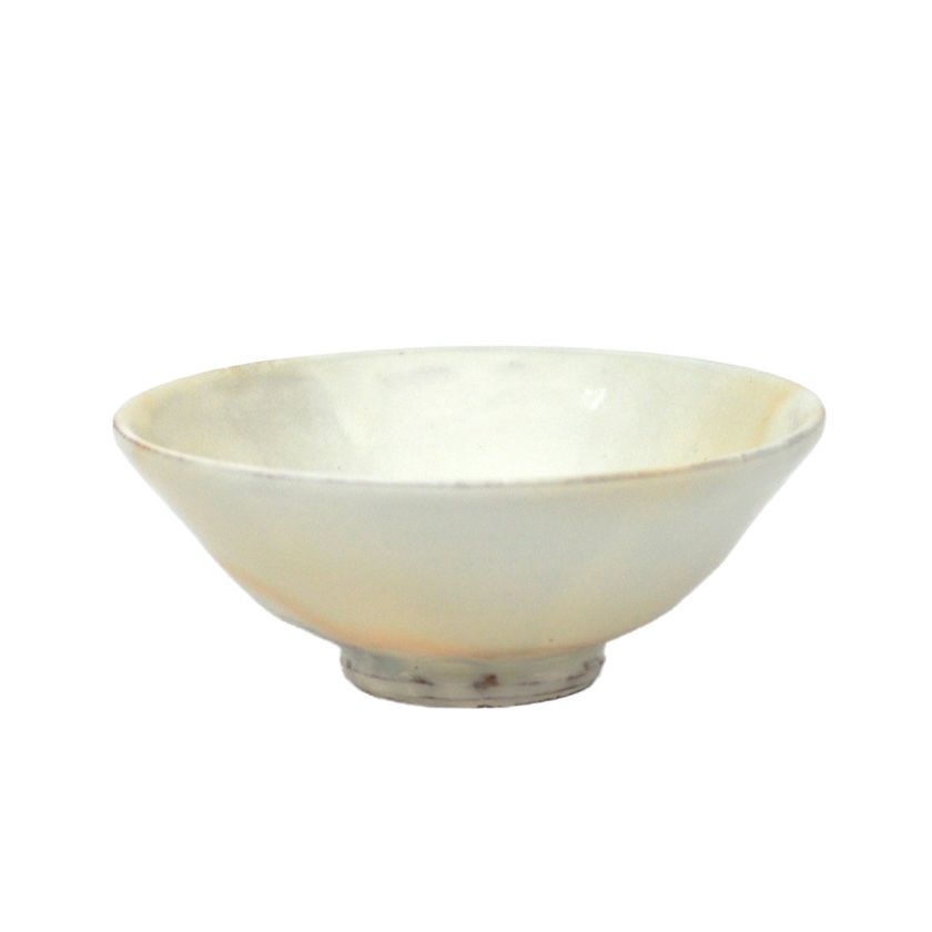 茶道具 平茶碗（ひらちゃわん） 平茶碗 粉引 陣内窯 抹茶茶碗は茶の湯文化である表千家・裏千家の茶道具や抹茶を専門に扱う千紀園（せんきえん）が通販で販売しています。茶会また初心者向けのお稽古用にご利用いただける抹茶碗です。贈り物・ギフトにも人気です。