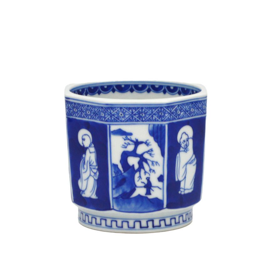 茶道具 抹茶茶碗（まっちゃちゃわん） 景徳鎮 茶碗 八角 羅漢文 王 懐英 抹茶茶碗は茶の湯文化である表千家・裏千家の茶道具や抹茶を専門に扱う千紀園（せんきえん）が通販で販売しています。茶会また初心者向けのお稽古用にご利用いただける抹茶碗です。贈り物・ギフトにも人気です。