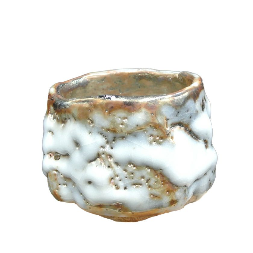 茶道具 抹茶茶碗（まっちゃちゃわん） 茶碗 金彩志野 大山 秀男 抹茶茶碗は茶の湯文化である表千家・裏千家の茶道具や抹茶を専門に扱う千紀園（せんきえん）が通販で販売しています。茶会また初心者向けのお稽古用にご利用いただける抹茶碗です。贈り物・ギフトにも人気です。