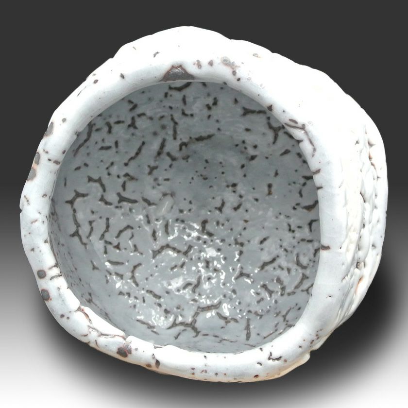 茶道具 抹茶茶碗（まっちゃちゃわん） 茶碗 志野焼 大山 秀男 抹茶茶碗は茶の湯文化である表千家・裏千家の茶道具や抹茶を専門に扱う千紀園（せんきえん）が通販で販売しています。茶会また初心者向けのお稽古用にご利用いただける抹茶碗です。贈り物・ギフトにも人気です。