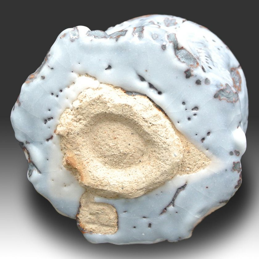 茶道具 抹茶茶碗（まっちゃちゃわん） 茶碗 志野焼 大山 秀男 抹茶茶碗は茶の湯文化である表千家・裏千家の茶道具や抹茶を専門に扱う千紀園（せんきえん）が通販で販売しています。茶会また初心者向けのお稽古用にご利用いただける抹茶碗です。贈り物・ギフトにも人気です。