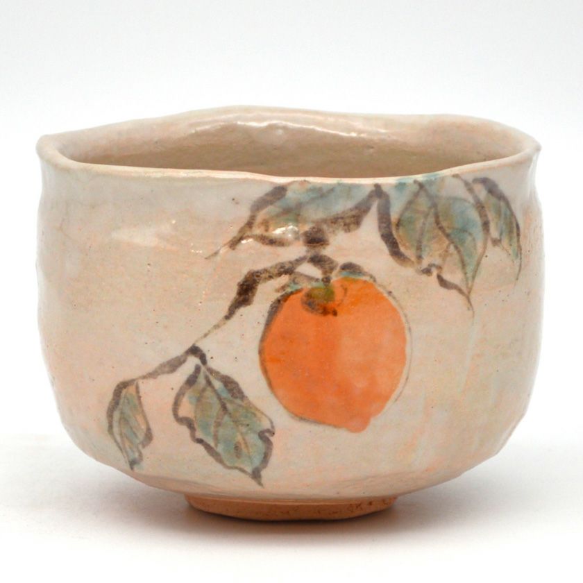 茶道具 抹茶茶碗（まっちゃちゃわん） 茶碗 木守 吉村 楽入 抹茶茶碗は茶の湯文化である表千家・裏千家の茶道具や抹茶を専門に扱う千紀園（せんきえん）が通販で販売しています。茶会また初心者向けのお稽古用にご利用いただける抹茶碗です。贈り物・ギフトにも人気です。