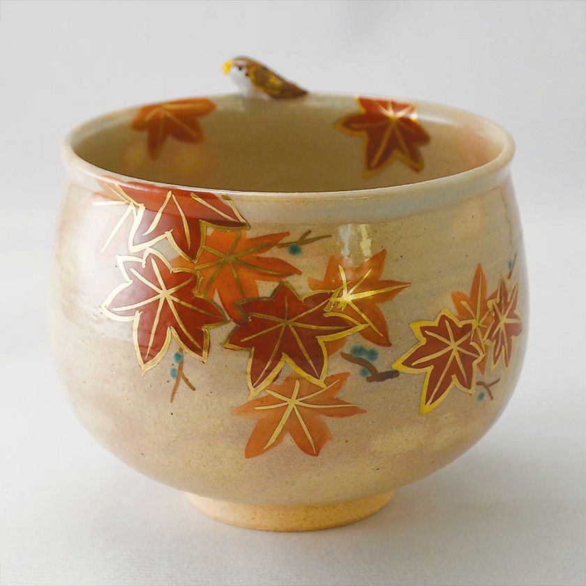 茶道具 抹茶茶碗（まっちゃちゃわん） 紅葉茶碗 （京焼） 竹中 洸祥 抹茶茶碗は茶の湯文化である表千家・裏千家の茶道具や抹茶を専門に扱う千紀園（せんきえん）が通販で販売しています。茶会また初心者向けのお稽古用にご利用いただける抹茶碗です。贈り物・ギフトにも人気です。