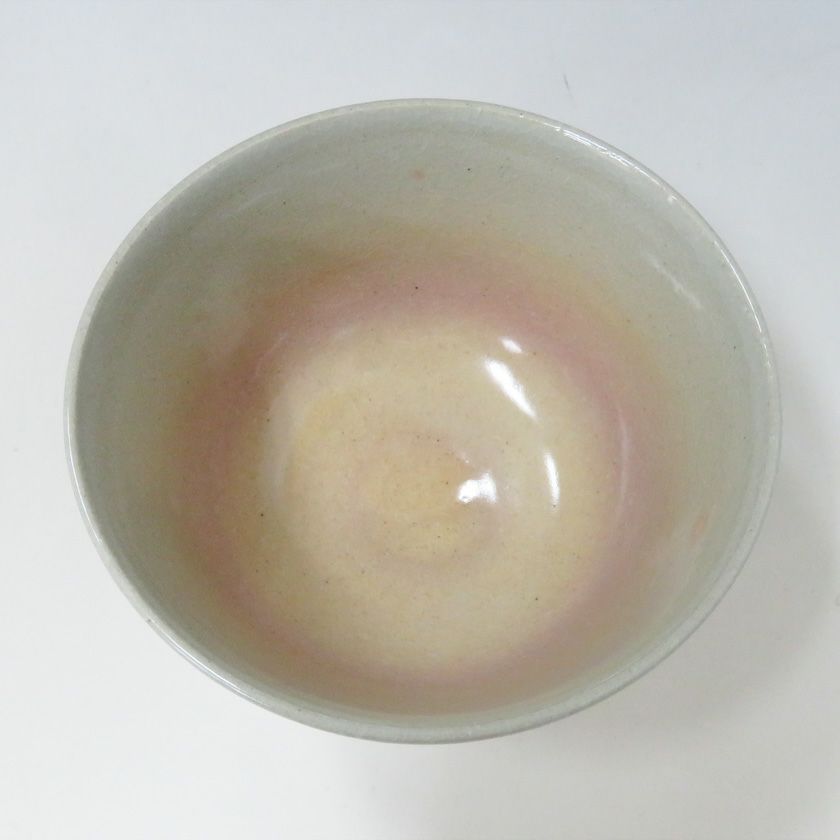 茶道具 抹茶茶碗（まっちゃちゃわん） 刷毛目 茶碗 前田　瑞雲 抹茶茶碗は茶の湯文化である表千家・裏千家の茶道具や抹茶を専門に扱う千紀園（せんきえん）が通販で販売しています。茶会また初心者向けのお稽古用にご利用いただける抹茶碗です。贈り物・ギフトにも人気です。