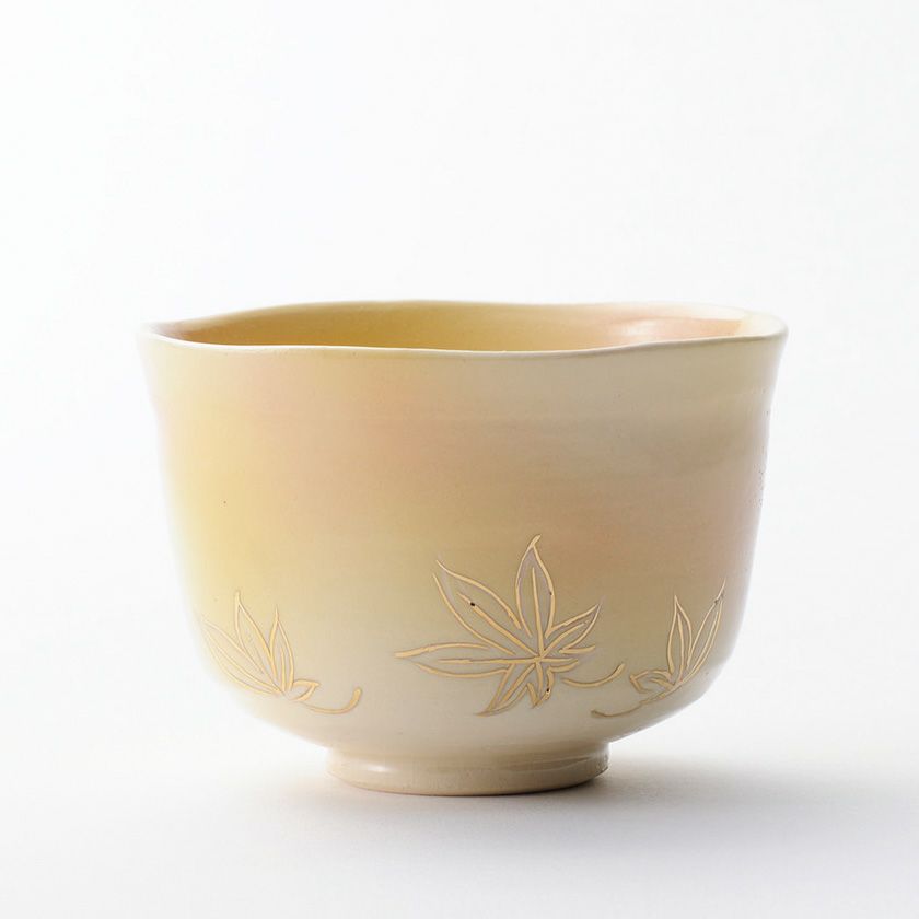 茶道具 抹茶茶碗（まっちゃちゃわん） 万能碗 紅葉 楽入窯 抹茶茶碗は茶の湯文化である表千家・裏千家の茶道具や抹茶を専門に扱う千紀園（せんきえん）が通販で販売しています。茶会また初心者向けのお稽古用にご利用いただける抹茶碗です。贈り物・ギフトにも人気です。