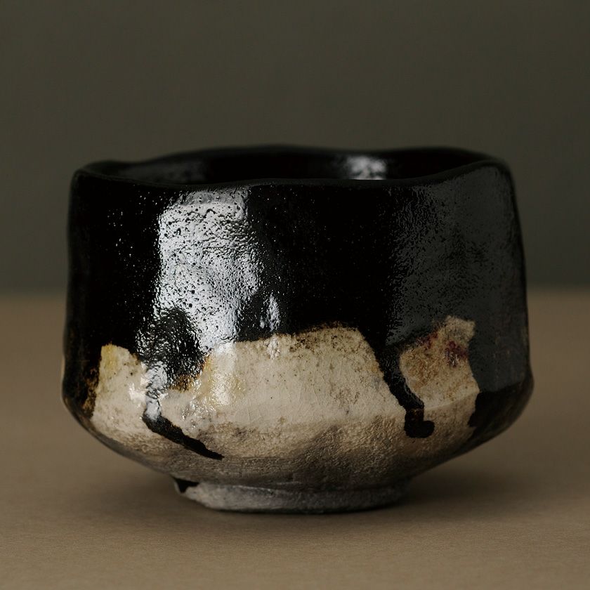 茶道具 楽茶碗（らくちゃわん） 黒楽茶碗ラスター彩流し釉 萬福堂 楽入