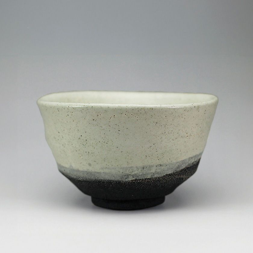 茶道具 楽茶碗（らくちゃわん） 茶碗 白楽 常慶写 吉村 楽入 抹茶茶碗は茶の湯文化である表千家・裏千家の茶道具や抹茶を専門に扱う千紀園（せんきえん）が通販で販売しています。茶会また初心者向けのお稽古用にご利用いただける抹茶碗です。贈り物・ギフトにも人気です。