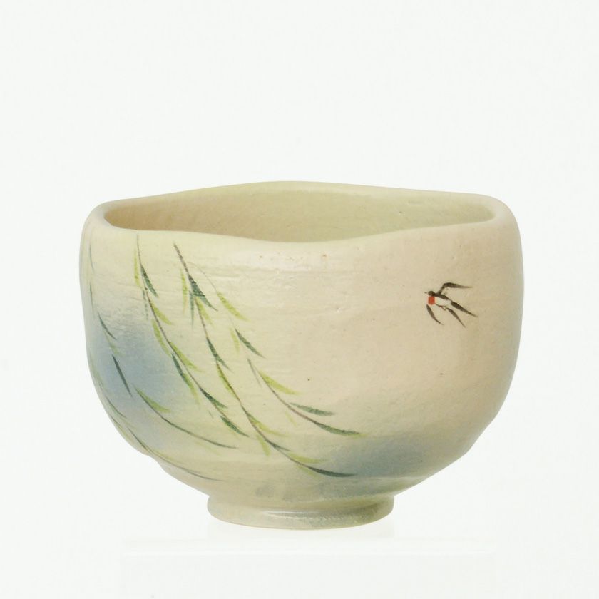 茶道具 楽茶碗（らくちゃわん） 茶碗 楽 柳に燕 吉村 楽入 抹茶茶碗は茶の湯文化である表千家・裏千家の茶道具や抹茶を専門に扱う千紀園（せんきえん）が通販で販売しています。茶会また初心者向けのお稽古用にご利用いただける抹茶碗です。贈り物・ギフトにも人気です。