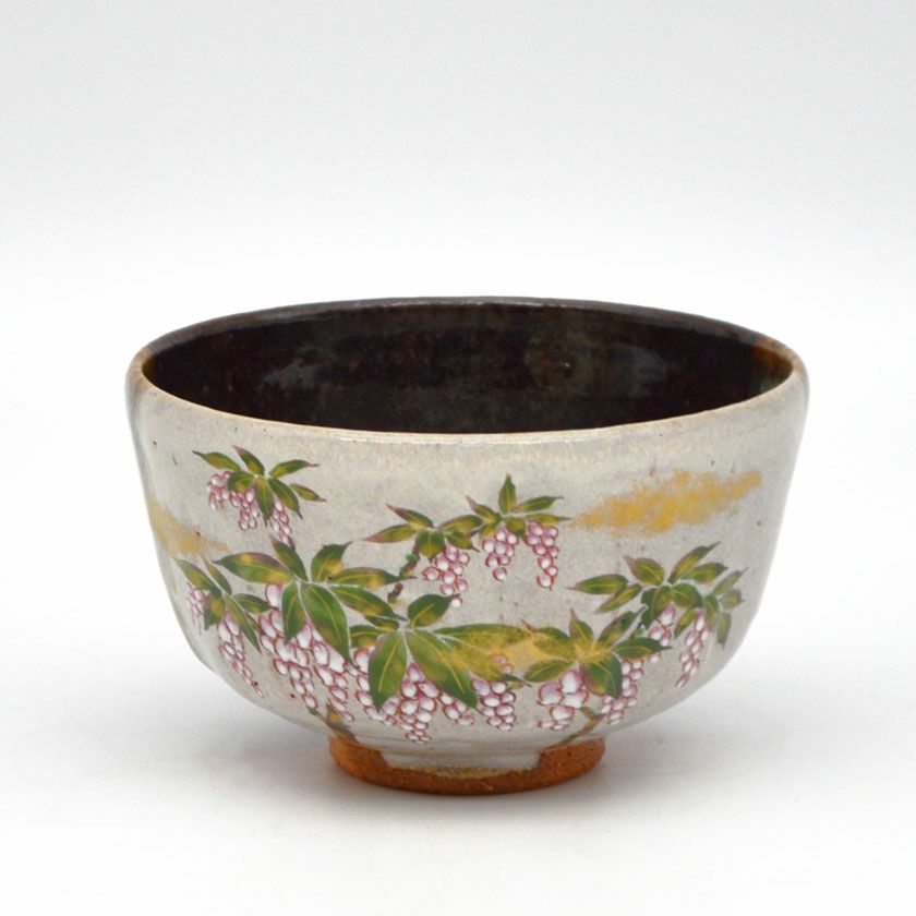 茶道具 抹茶茶碗（まっちゃちゃわん） 茶碗 掛分 馬酔木（アセビ） 中村 良二 抹茶茶碗は茶の湯文化である表千家・裏千家の茶道具や抹茶を専門に扱う千紀園（せんきえん）が通販で販売しています。茶会また初心者向けのお稽古用にご利用いただける抹茶碗です。贈り物・ギフトにも人気です。