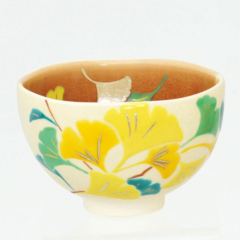 茶道具 抹茶茶碗（まっちゃちゃわん） 茶碗 掛分色絵 銀杏 新井 京華 抹茶茶碗は茶の湯文化である表千家・裏千家の茶道具や抹茶を専門に扱う千紀園（せんきえん）が通販で販売しています。茶会また初心者向けのお稽古用にご利用いただける抹茶碗です。贈り物・ギフトにも人気です。
