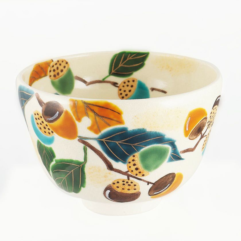 茶道具 抹茶茶碗（まっちゃちゃわん） 茶碗 色絵 団栗（どんぐり） 加藤 永山 抹茶茶碗は茶の湯文化である表千家・裏千家の茶道具や抹茶を専門に扱う千紀園（せんきえん）が通販で販売しています。茶会また初心者向けのお稽古用にご利用いただける抹茶碗です。贈り物・ギフトにも人気です。