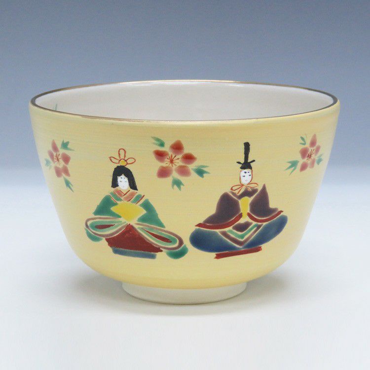 茶道具 抹茶茶碗（まっちゃちゃわん） 金地 雛人形 茶碗 中村 華峰  抹茶茶碗は茶の湯文化である表千家・裏千家の茶道具や抹茶を専門に扱う千紀園（せんきえん）が通販で販売しています。茶会また初心者向けのお稽古用にご利用いただける抹茶碗です。贈り物・ギフトにも人気です。