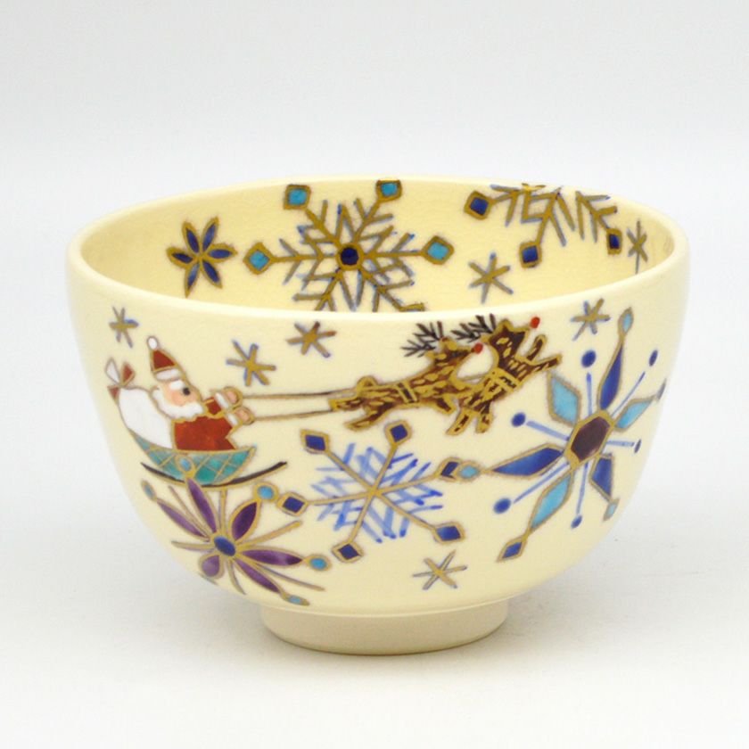 茶道具 抹茶茶碗（まっちゃちゃわん） 茶碗 雪華にサンタクロース 伊坂 清香 抹茶茶碗は茶の湯文化である表千家・裏千家の茶道具や抹茶を専門に扱う千紀園（せんきえん）が通販で販売しています。茶会また初心者向けのお稽古用にご利用いただける抹茶碗です。贈り物・ギフトにも人気です。