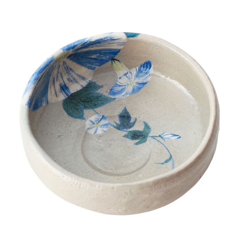 茶道具 平茶碗（ひらちゃわん） 季節茶碗 暁の海（朝顔） 吉村 楽入 抹茶茶碗は茶の湯文化である表千家・裏千家の茶道具や抹茶を専門に扱う千紀園（せんきえん）が通販で販売しています。茶会また初心者向けのお稽古用にご利用いただける抹茶碗です。贈り物・ギフトにも人気です。