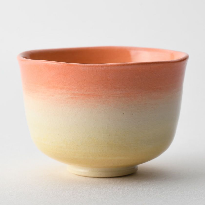 茶道具 抹茶茶碗（まっちゃちゃわん） 万能碗 茜空 楽入窯 抹茶茶碗は茶の湯文化である表千家・裏千家の茶道具や抹茶を専門に扱う千紀園（せんきえん）が通販で販売しています。茶会また初心者向けのお稽古用にご利用いただける抹茶碗です。贈り物・ギフトにも人気です。