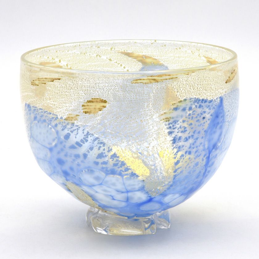 茶道具 抹茶茶碗（まっちゃちゃわん） 義山茶碗 風紋 ターコイズブルー 冷茶用 片岡 操 抹茶茶碗は茶の湯文化である表千家・裏千家の茶道具や抹茶を専門に扱う千紀園（せんきえん）が通販で販売しています。茶会また初心者向けのお稽古用にご利用いただける抹茶碗です。贈り物・ギフトにも人気です。