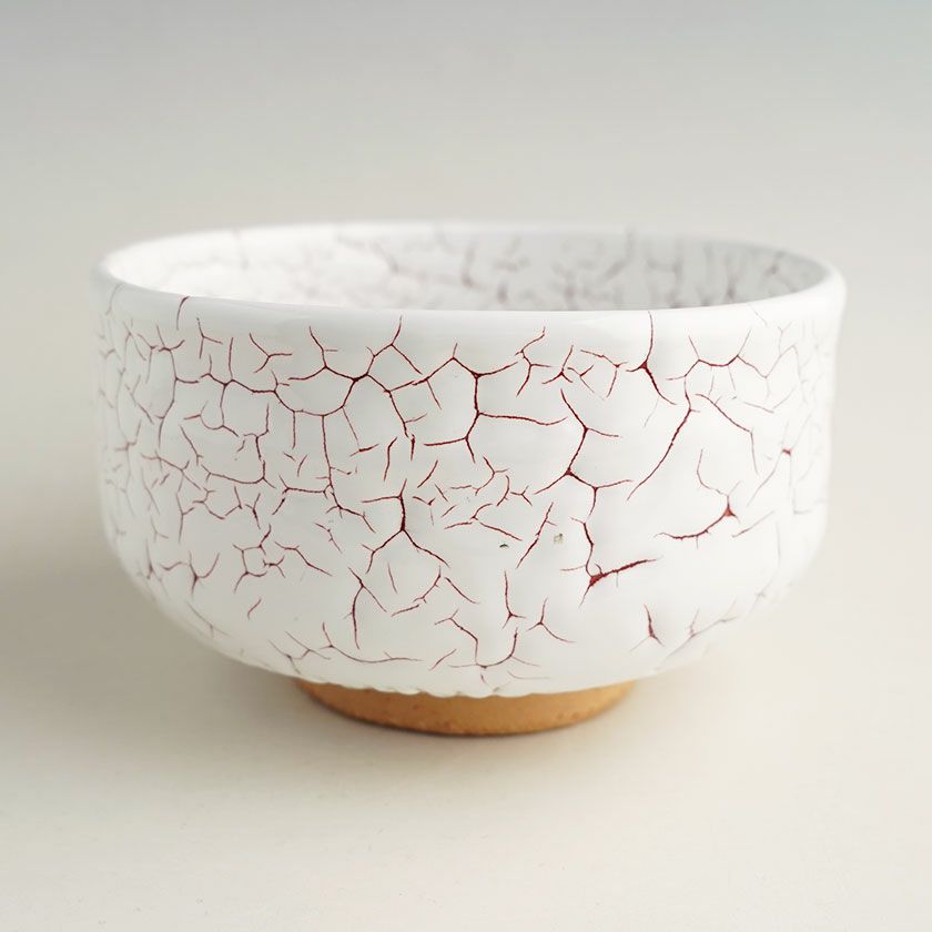 茶道具 抹茶茶碗（まっちゃちゃわん） 龍爪梅花皮 抹茶碗 豊（ゆたか） 日ノ出窯 岩崎政雄 抹茶茶碗は茶の湯文化である表千家・裏千家の茶道具や抹茶を専門に扱う千紀園（せんきえん）が通販で販売しています。茶会また初心者向けのお稽古用にご利用いただける抹茶碗です。贈り物・ギフトにも人気です。