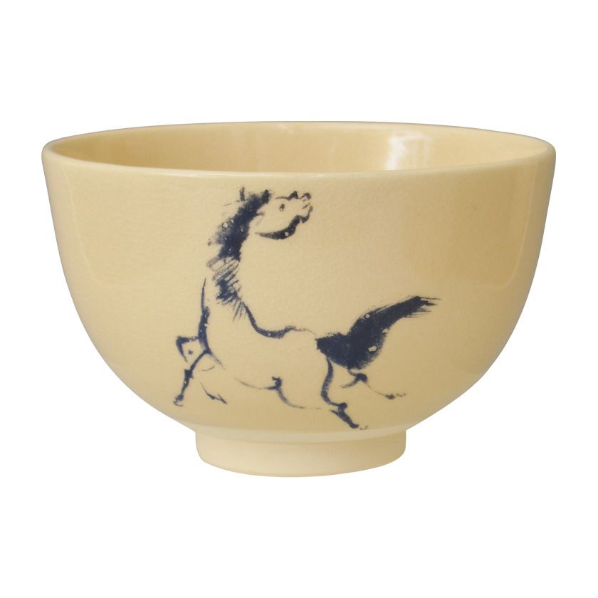 茶道具 抹茶茶碗（まっちゃちゃわん） 茶碗 仁清 干支（馬） 栄山 干支 午（うま、馬） 抹茶茶碗は茶の湯文化である表千家・裏千家の茶道具や抹茶を専門に扱う千紀園（せんきえん）が通販で販売しています。茶会また初心者向けのお稽古用にご利用いただける抹茶碗です。贈り物・ギフトにも人気です。
