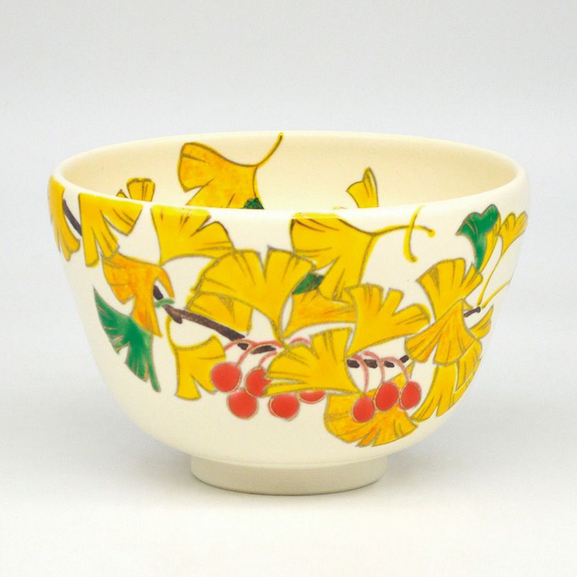 茶道具 抹茶茶碗（まっちゃちゃわん） 茶碗 白釉 銀杏 水出 宋絢 抹茶茶碗は茶の湯文化である表千家・裏千家の茶道具や抹茶を専門に扱う千紀園（せんきえん）が通販で販売しています。茶会また初心者向けのお稽古用にご利用いただける抹茶碗です。贈り物・ギフトにも人気です。